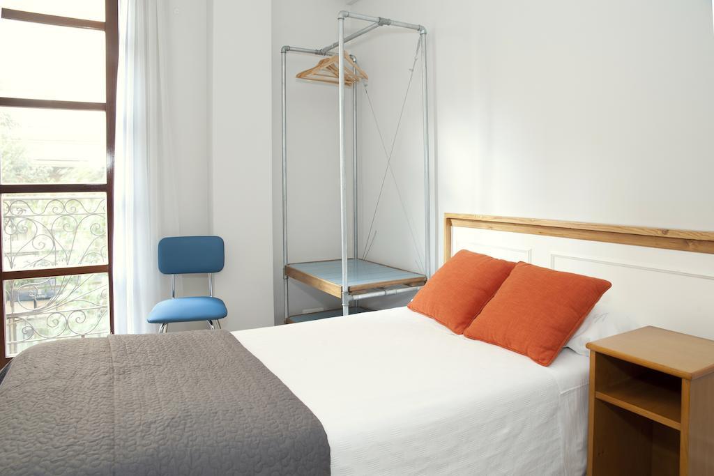 Apartamentos Sabinas Don Jaime Сарагоса Екстер'єр фото