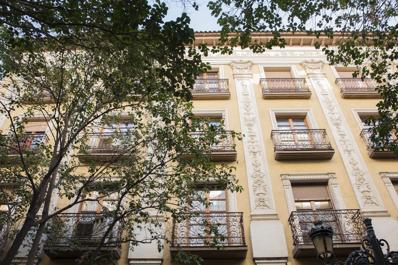 Apartamentos Sabinas Don Jaime Сарагоса Екстер'єр фото