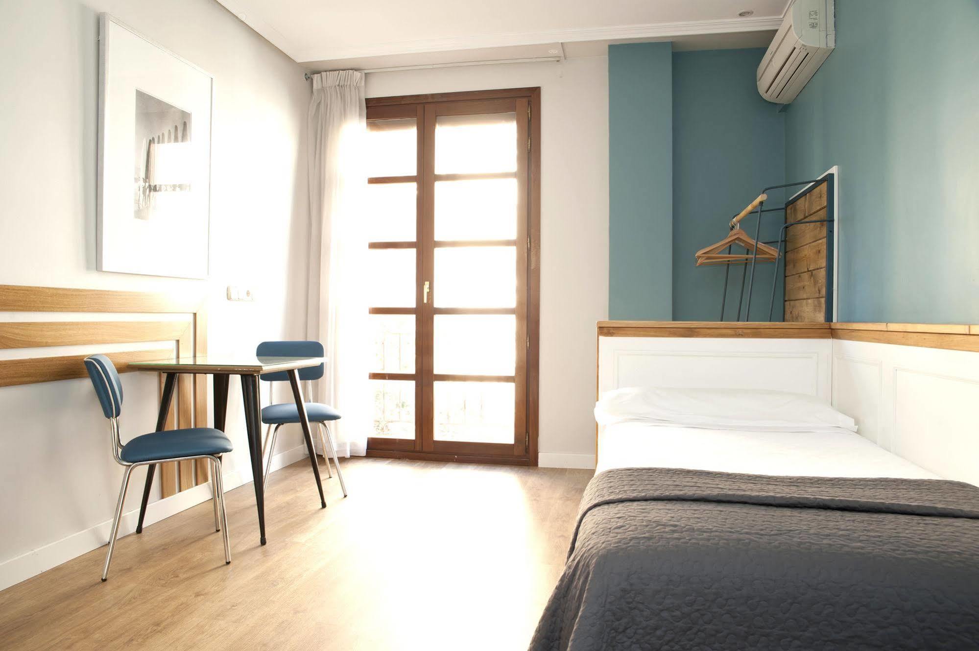 Apartamentos Sabinas Don Jaime Сарагоса Екстер'єр фото